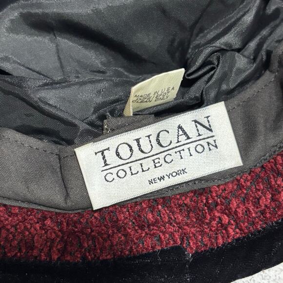 Toucan burgundy red chenille bucket hat black trim flowers on hatband soft warm - Picture 9 of 10